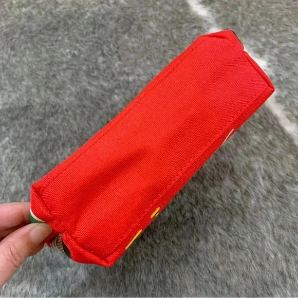 Kiehls x Maite Franchi Cosmetic Bag - Picture 9 of 13